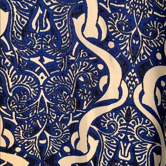 Express Blouse - Picture 3 of 4